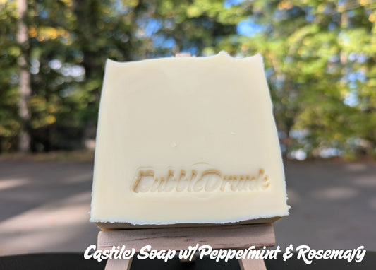 A bar of vegan friendly Castile Soap made with 100% Olive Oil, Peppermint & Rosemary essential oils